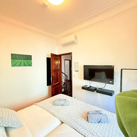 Mountview Retreat Villa *