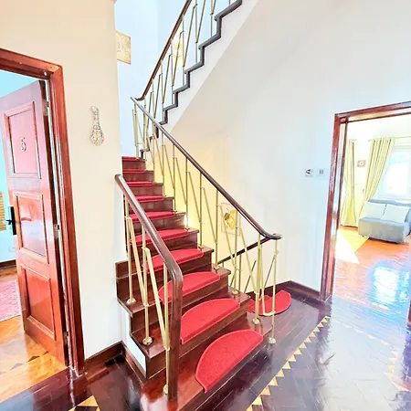 Villa Mountview Retreat *